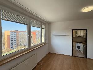 Pronájem bytu 2+1, Zlín, Slezská, 46 m2