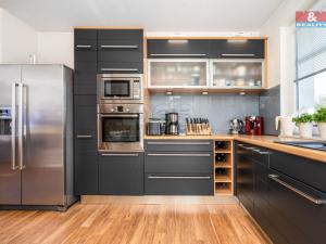 Prodej rodinného domu, Praha - Pitkovice, Kozáková, 326 m2
