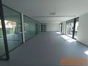 Pronájem kanceláře, Uherský Brod, Komenského, 103 m2