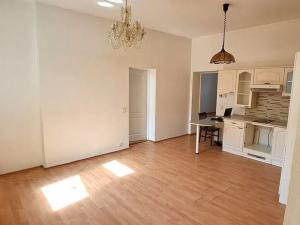 Pronájem bytu 2+kk, Ostrava, Šalounova, 73 m2