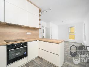 Pronájem bytu 2+kk, Liberec, U Nisy, 56 m2