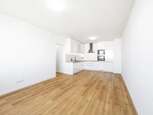Prodej bytu 3+kk, Praha - Modřany, Poljanovova, 65 m2