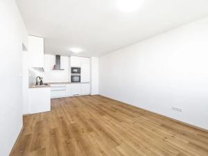 Prodej bytu 3+kk, Praha - Modřany, Poljanovova, 65 m2