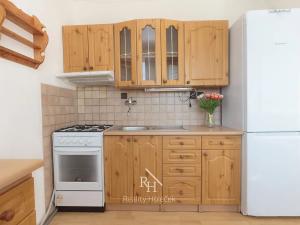 Prodej bytu 2+kk, Slaný, Arbesova, 54 m2