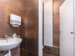 Pronájem obchodního prostoru, Praha - Vršovice, Rostovská, 109 m2
