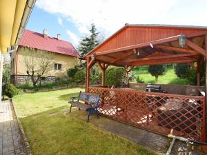 Prodej vícegeneračního domu, Králův Dvůr, 276 m2