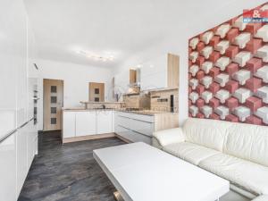 Pronájem bytu 3+kk, Liberec - Liberec XXX-Vratislavice nad Nisou, Nad Školou, 59 m2