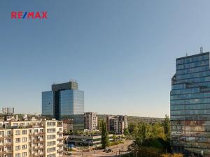 Pronájem bytu 1+kk, Praha - Holešovice, V háji, 36 m2