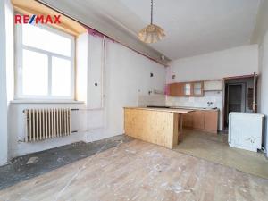 Prodej ubytování, Staré Město, nám. Osvobození, 444 m2
