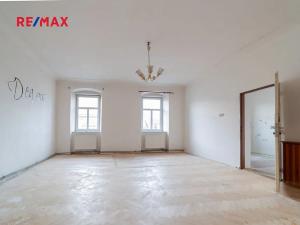 Prodej ubytování, Staré Město, nám. Osvobození, 444 m2
