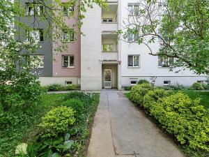 Prodej bytu 3+kk, Praha - Malešice, Káranská, 56 m2