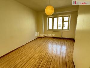 Pronájem bytu 3+kk, Praha - Podolí, Na dolinách, 75 m2