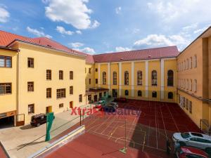 Pronájem bytu 2+1, Teplice, Školní, 101 m2