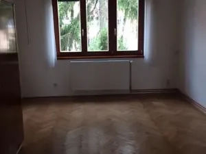 Pronájem bytu 1+1, Praha - Břevnov, U Petřin, 50 m2