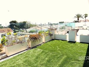 Prodej rodinného domu, Algeciras, Španělsko, Calle Cabo Cervera, 162 m2
