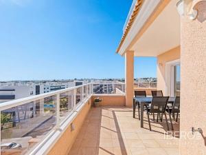Prodej bytu 4+kk, Villamartín, Španělsko, 96 m2