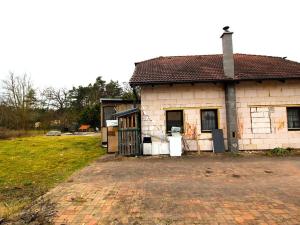Prodej podílu rodinného domu, Písty, 220 m2