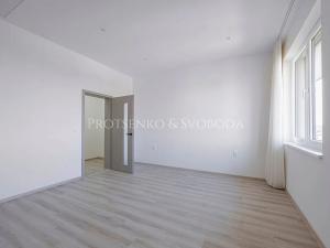 Prodej vícegeneračního domu, Milovice, Lesní, 423 m2
