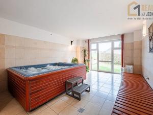 Prodej rodinného domu, Liberk, 150 m2