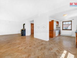 Pronájem rodinného domu, Liberec - Liberec XXX-Vratislavice nad Nisou, Leknínová, 150 m2