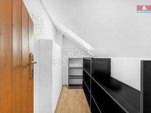 Pronájem rodinného domu, Liberec - Liberec XXX-Vratislavice nad Nisou, Leknínová, 150 m2