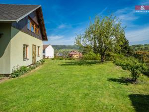 Pronájem rodinného domu, Liberec - Liberec XXX-Vratislavice nad Nisou, Leknínová, 150 m2