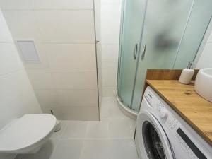 Pronájem bytu 1+kk, Praha - Modřany, Vitošská, 28 m2