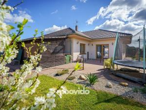 Prodej rodinného domu, Nové Strašecí, Vojty Kuchynky, 122 m2
