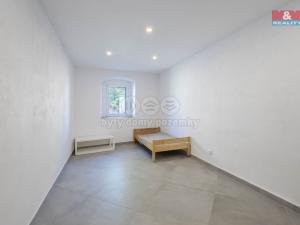 Prodej rodinného domu, Vrutice - Svařenice, 640 m2