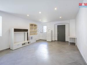 Prodej rodinného domu, Vrutice - Svařenice, 640 m2