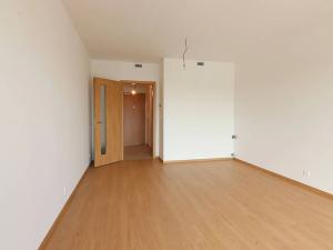 Pronájem bytu 1+kk, Praha - Hloubětín, Poděbradská, 32 m2
