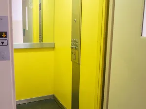 Pronájem bytu 2+kk, Praha - Černý Most, Trytova, 33 m2