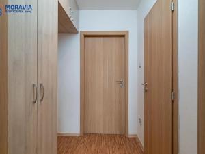 Pronájem bytu 2+1, Olomouc, Nešporova, 53 m2