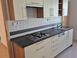 Pronájem bytu 2+1, Praha - Košíře, Karenova, 58 m2