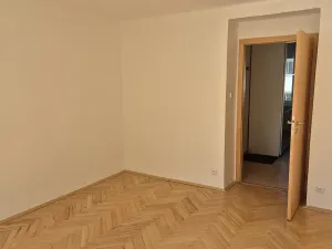 Pronájem bytu 2+1, Praha - Košíře, Karenova, 58 m2