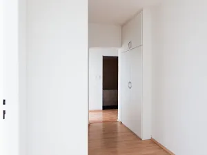 Pronájem bytu 4+kk, Praha - Libeň, Rozšířená, 90 m2