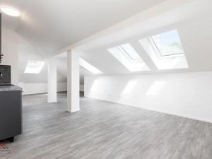 Pronájem bytu 2+kk, Ostrava, Křišťanova, 94 m2