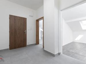 Pronájem bytu 2+kk, Ostrava, Křišťanova, 94 m2