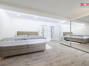 Prodej rodinného domu, Kunice, Do Žlábek, 340 m2