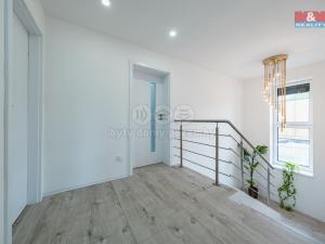 Prodej rodinného domu, Kunice, Do Žlábek, 340 m2