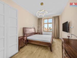 Pronájem bytu 2+1, Praha - Vinohrady, Římská, 82 m2