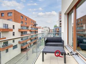 Pronájem bytu 2+kk, Praha - Holešovice, V háji, 56 m2