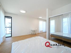 Pronájem bytu 1+kk, Praha - Stodůlky, Bělohlávkova, 36 m2