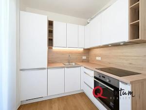 Pronájem bytu 1+kk, Praha - Stodůlky, Bělohlávkova, 36 m2