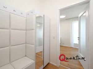 Pronájem bytu 1+kk, Praha - Stodůlky, Bělohlávkova, 36 m2