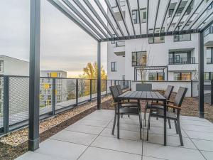 Pronájem bytu 2+1, Praha - Prosek, Litoměřická, 61 m2
