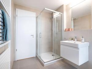 Pronájem bytu 2+1, Praha - Prosek, Litoměřická, 61 m2