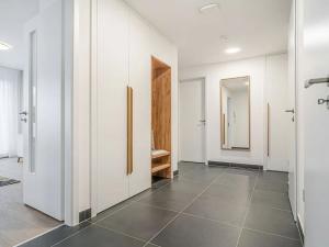 Pronájem bytu 2+1, Praha - Prosek, Litoměřická, 61 m2