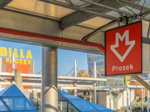 Pronájem bytu 2+1, Praha - Prosek, Litoměřická, 61 m2