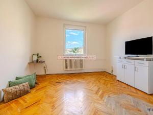 Prodej bytu 3+1, Vsetín, Ohrada, 74 m2